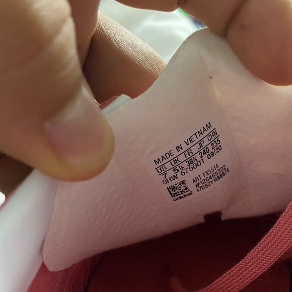 Adidas women gazelle OG new. Size 7 - Picture 3 of 3